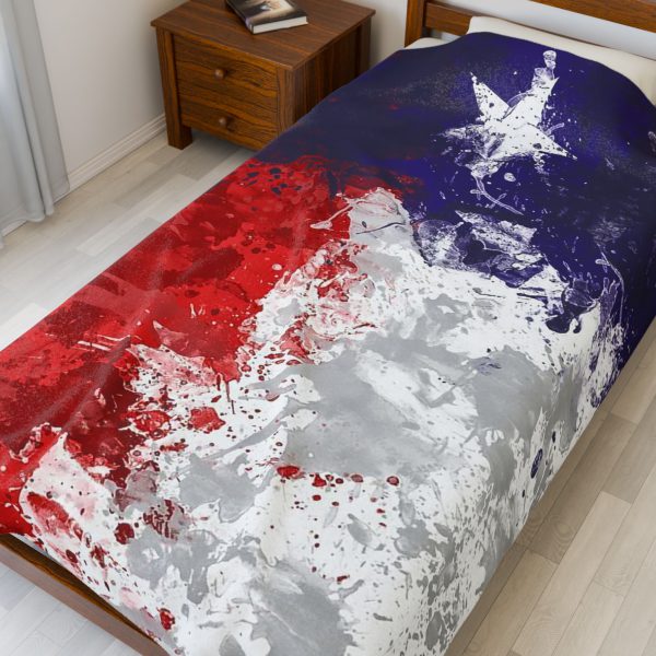 Painted Texas Flag Plush Blanket - Image 3